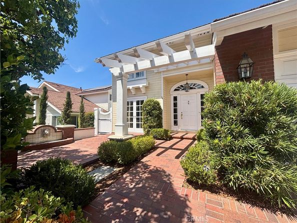 1086 S Rimwood Drive, Anaheim Hills CA 92807