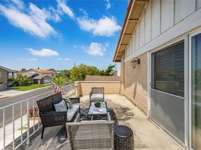 3260 Lilly Avenue, Long Beach CA 90808