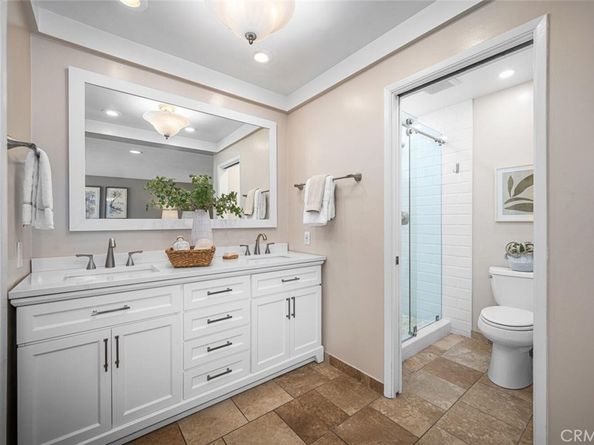 3260 Lilly Avenue, Long Beach CA 90808