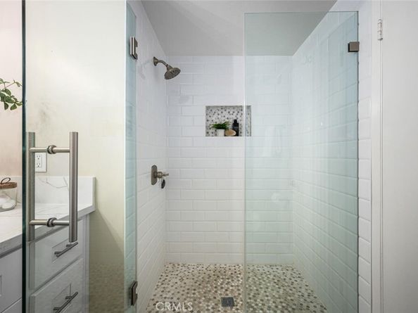 3260 Lilly Avenue, Long Beach CA 90808