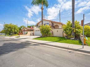 3260 Lilly Avenue, Long Beach CA 90808