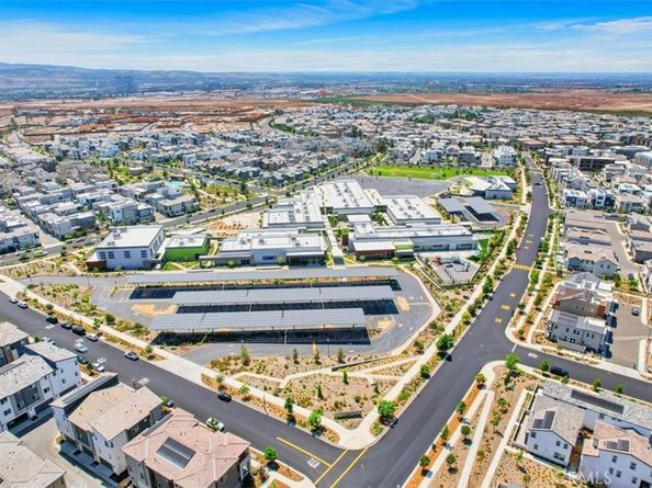 137 Rondo, Irvine CA 92618