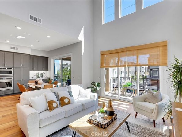 137 Rondo, Irvine CA 92618