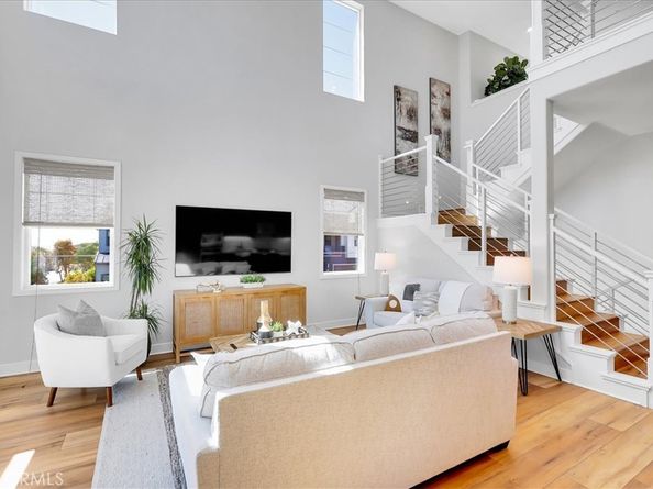 137 Rondo, Irvine CA 92618