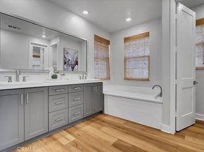 137 Rondo, Irvine CA 92618