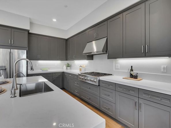 137 Rondo, Irvine CA 92618