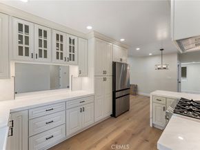 5010 Elmwood Avenue, Los Angeles CA 90004