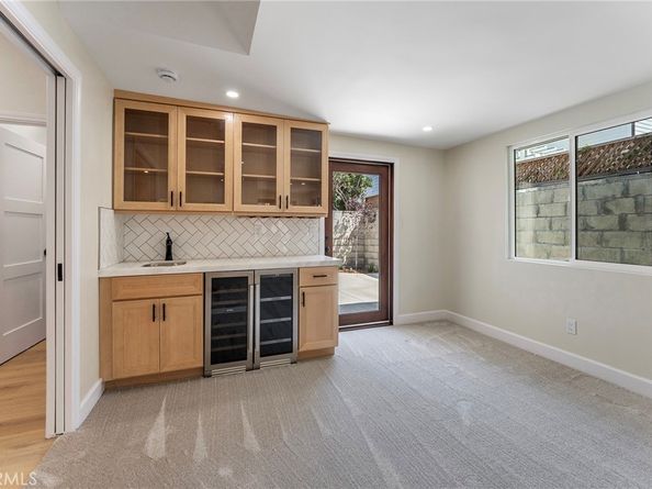 5010 Elmwood Avenue, Los Angeles CA 90004