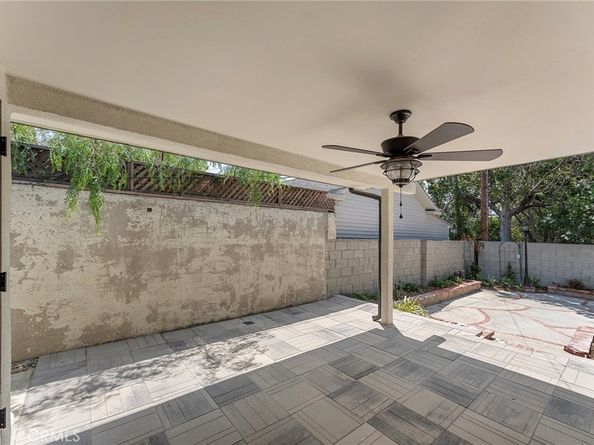 5010 Elmwood Avenue, Los Angeles CA 90004