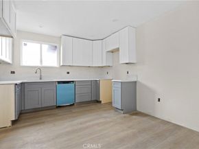 4110 9th Avenue, Los Angeles CA 90008