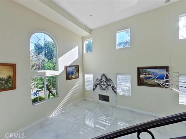 6937 Kian Court, Van Nuys CA 91406