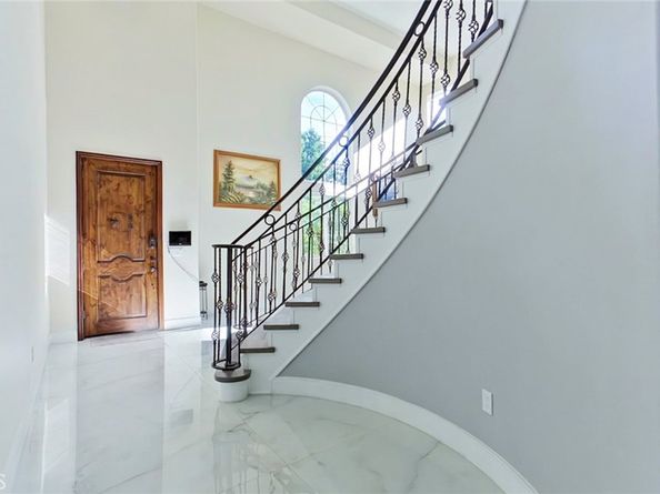 6937 Kian Court, Van Nuys CA 91406