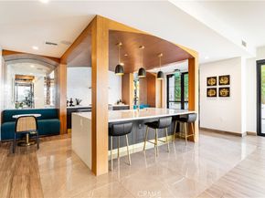 1333 S Orange Grove Avenue 211, Los Angeles CA 90019