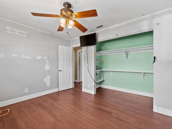 1661 Pepper Dr, El Cajon CA 92021