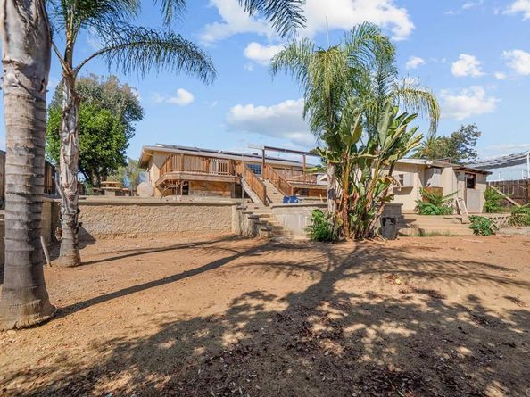 1661 Pepper Dr, El Cajon CA 92021