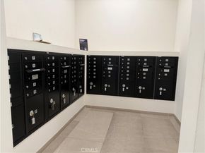 709 E Walnut Street 222, Pasadena CA 91101