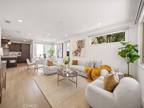 80 Ballast, Tustin CA 92782