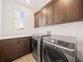 80 Ballast, Tustin CA 92782