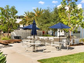 80 Ballast, Tustin CA 92782