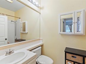 28 Malibu, Irvine CA 92602