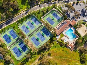 25122 Black Horse Lane, Laguna Hills CA 92653
