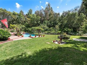 25122 Black Horse Lane, Laguna Hills CA 92653