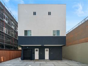 3721 S San Pedro Street, Los Angeles CA 90011