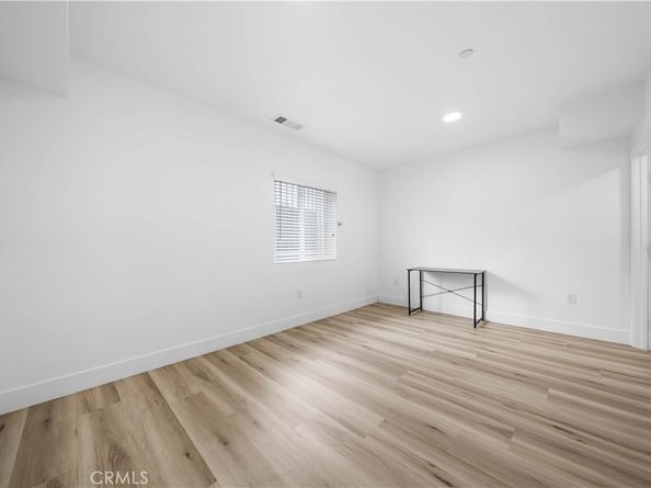 3721 S San Pedro Street, Los Angeles CA 90011