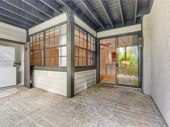 2516 W MacArthur Boulevard C, Santa Ana CA 92704