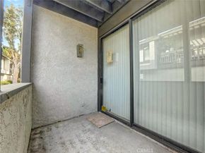 2516 W MacArthur Boulevard C, Santa Ana CA 92704
