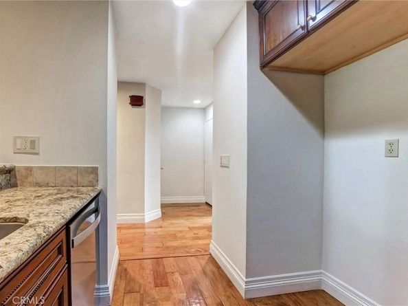 2516 W MacArthur Boulevard C, Santa Ana CA 92704