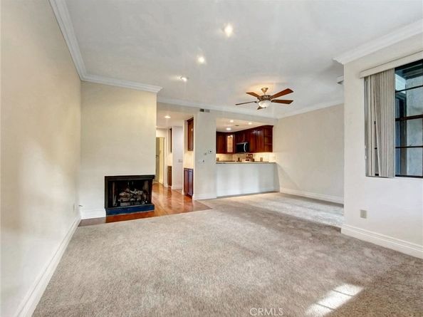 2516 W MacArthur Boulevard C, Santa Ana CA 92704