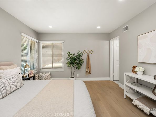 4052 Escudero, Irvine CA 92620