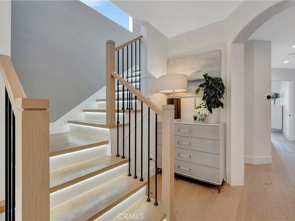 221 Carnation Avenue, Corona Del Mar CA 92625