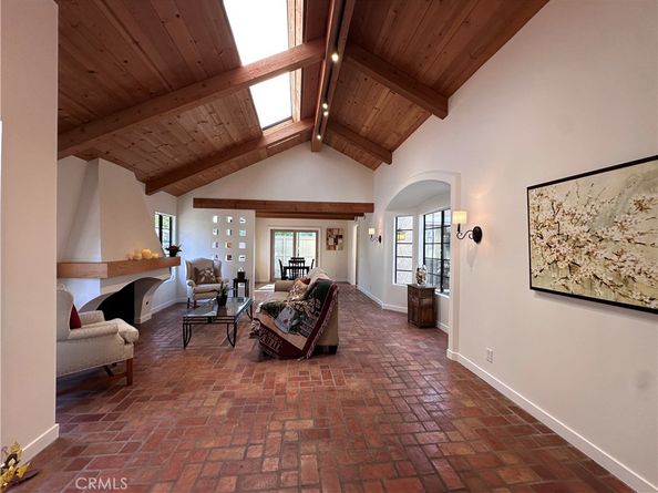 19 Willowgrove, Irvine CA 92604