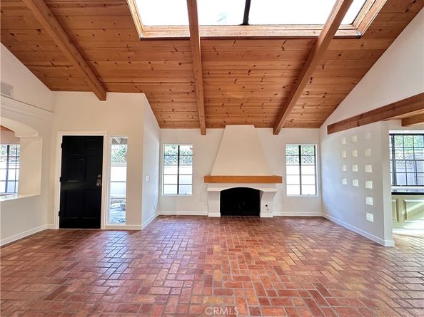 19 Willowgrove, Irvine CA 92604