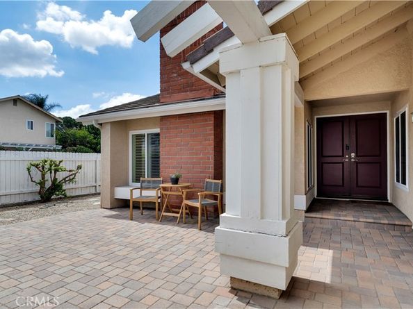 22 Yorktown, Irvine CA 92620