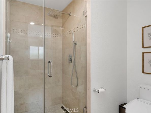 22 Yorktown, Irvine CA 92620