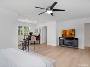 22 Yorktown, Irvine CA 92620