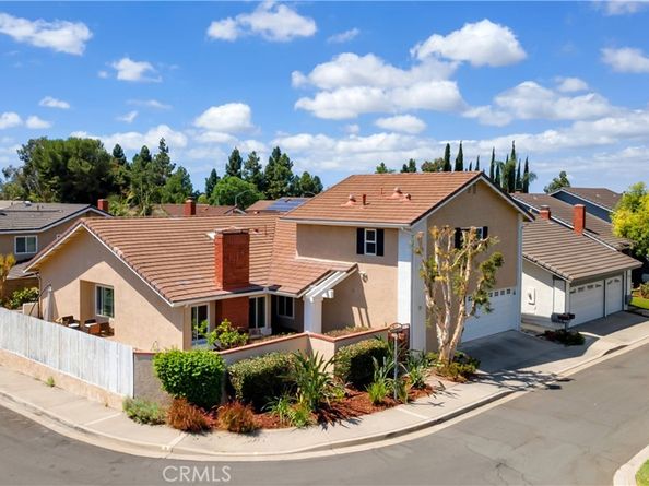 22 Yorktown, Irvine CA 92620