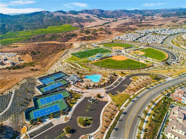 1341 Roots Way, Rancho Mission Viejo CA 92694