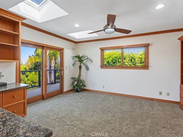 6421 E Bixby Hill Road, Long Beach CA 90807