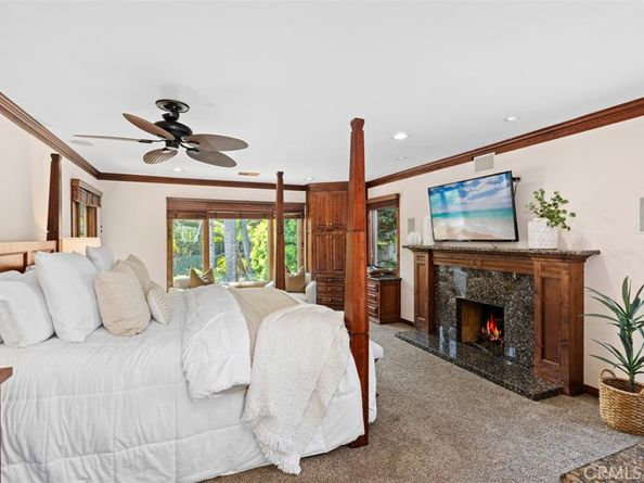 6421 E Bixby Hill Road, Long Beach CA 90807