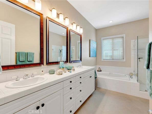 6251 Surfpoint Cir, Huntington Beach CA 92648