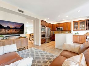 6251 Surfpoint Cir, Huntington Beach CA 92648