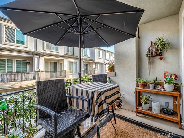 6251 Surfpoint Cir, Huntington Beach CA 92648