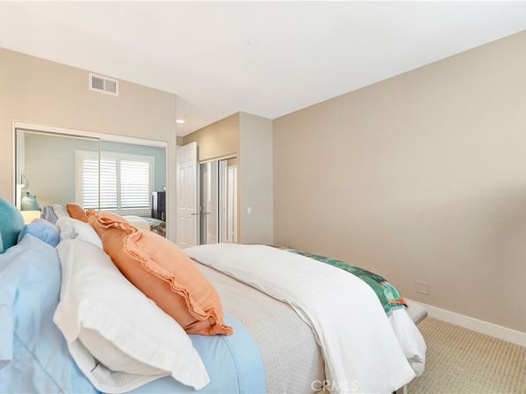 6251 Surfpoint Cir, Huntington Beach CA 92648