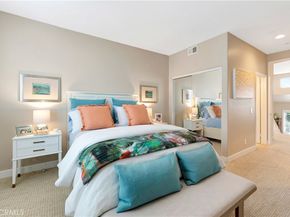 6251 Surfpoint Cir, Huntington Beach CA 92648