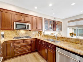 6251 Surfpoint Cir, Huntington Beach CA 92648