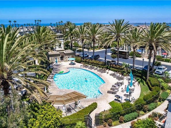 6251 Surfpoint Cir, Huntington Beach CA 92648